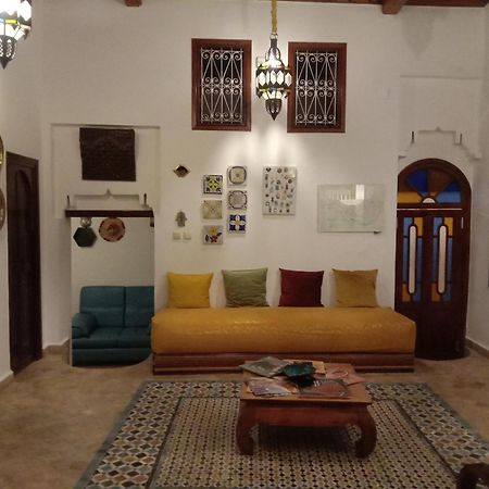 ホテル ダル レーラ Tétouan エクステリア 写真