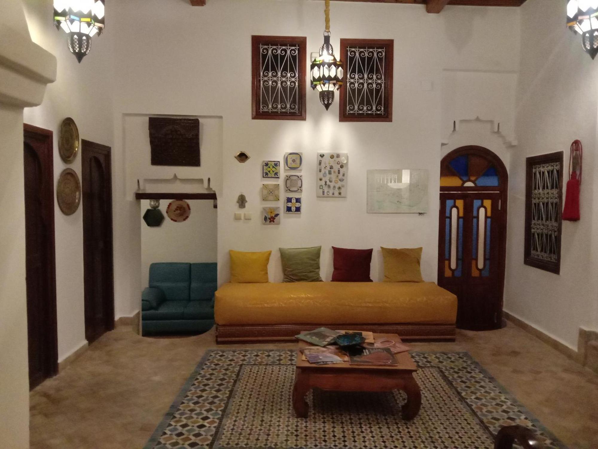 ホテル ダル レーラ Tétouan エクステリア 写真