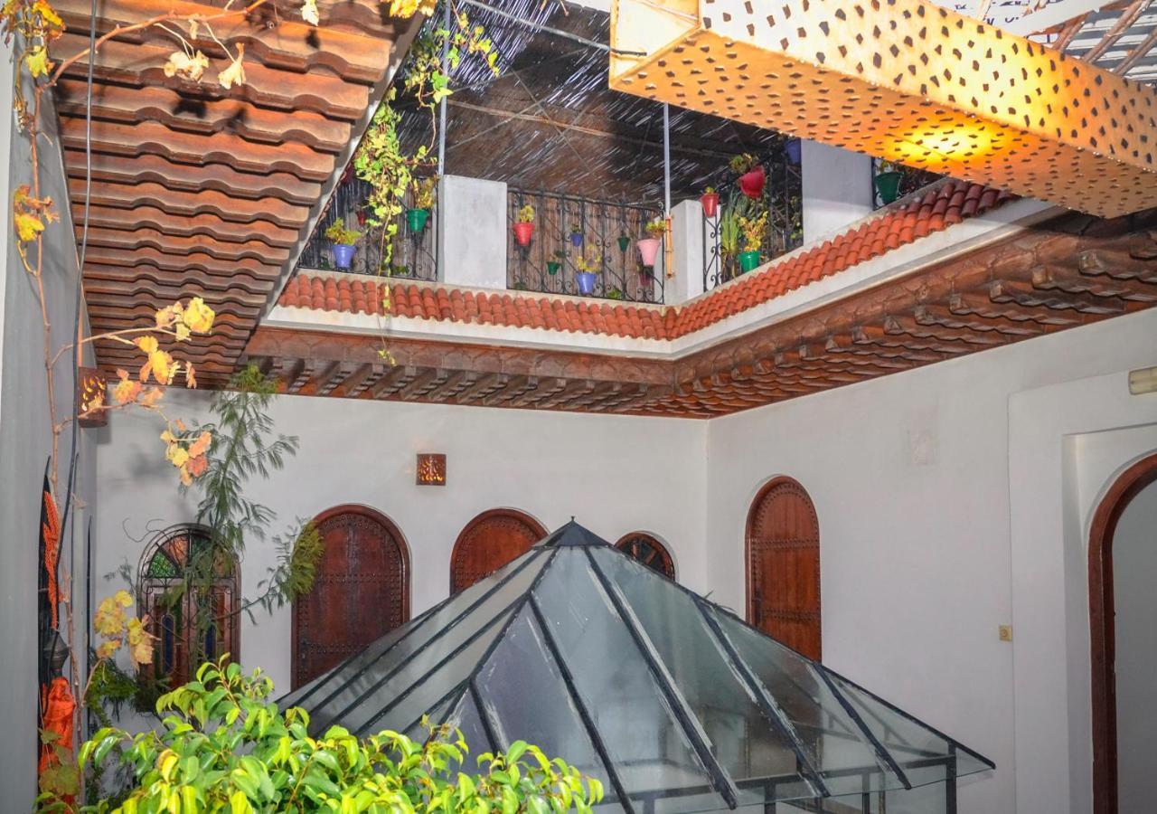ホテル ダル レーラ Tétouan エクステリア 写真